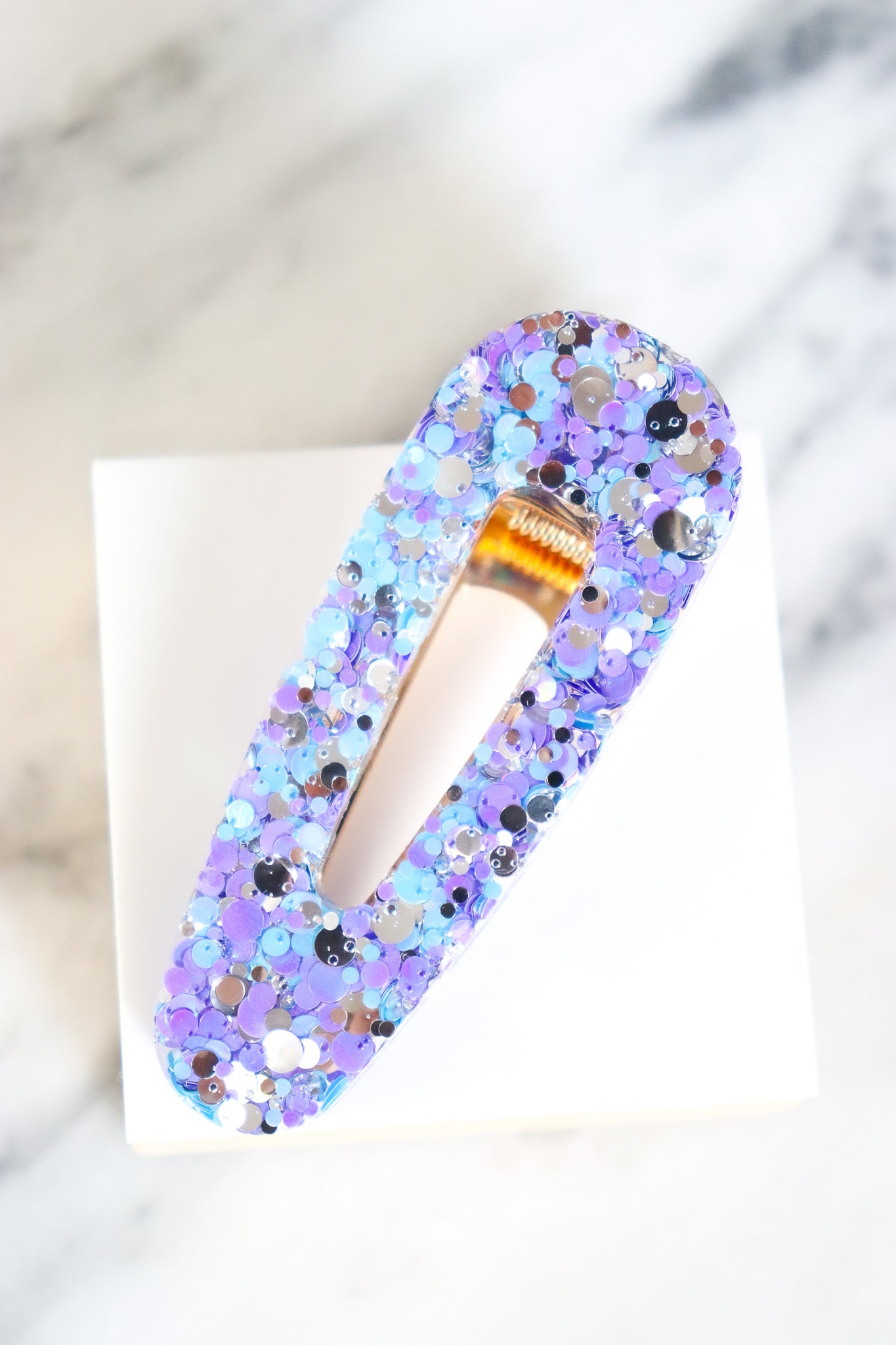 Barrette triangle joie violette