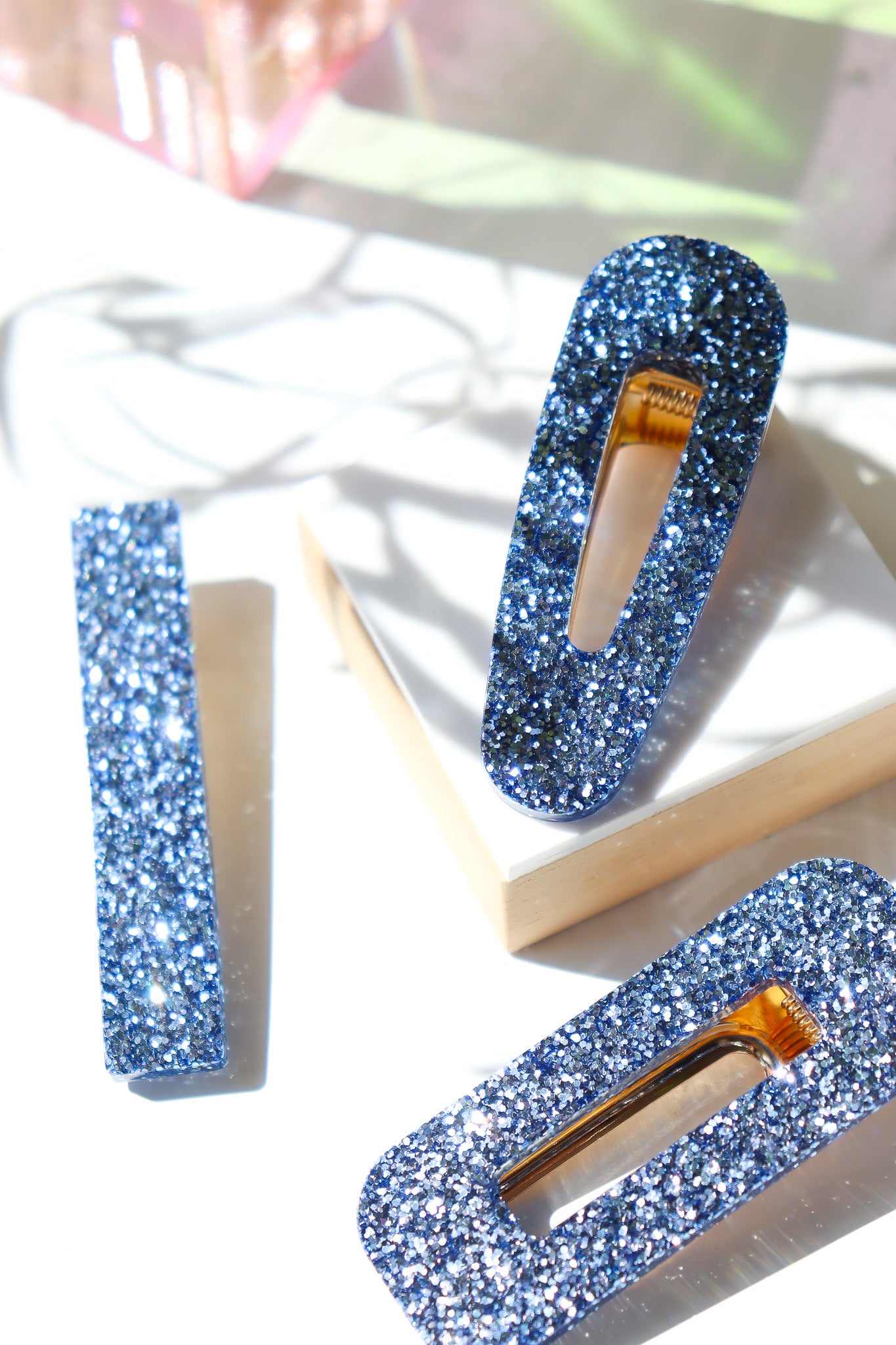Barrette triangle Bleu Céleste