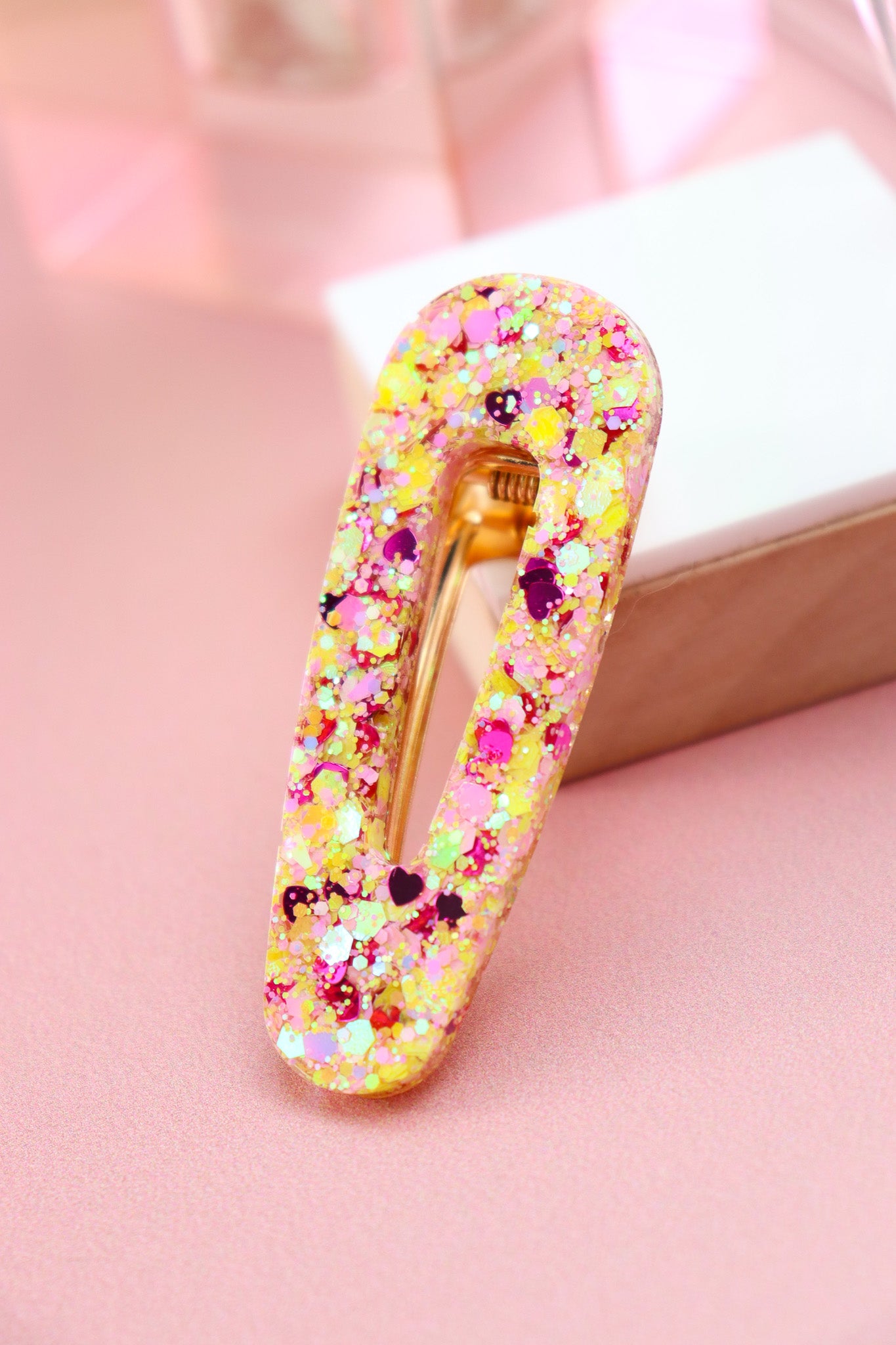 Barrette Jaune Amour