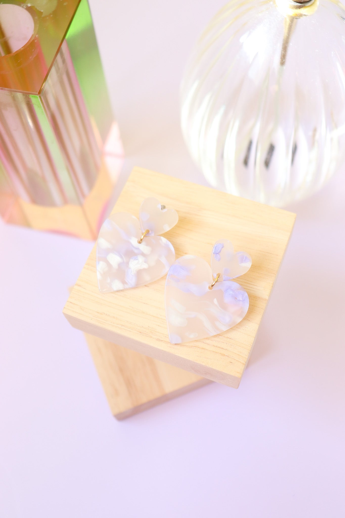Boucles d'oreilles Augustine Violet nacré
