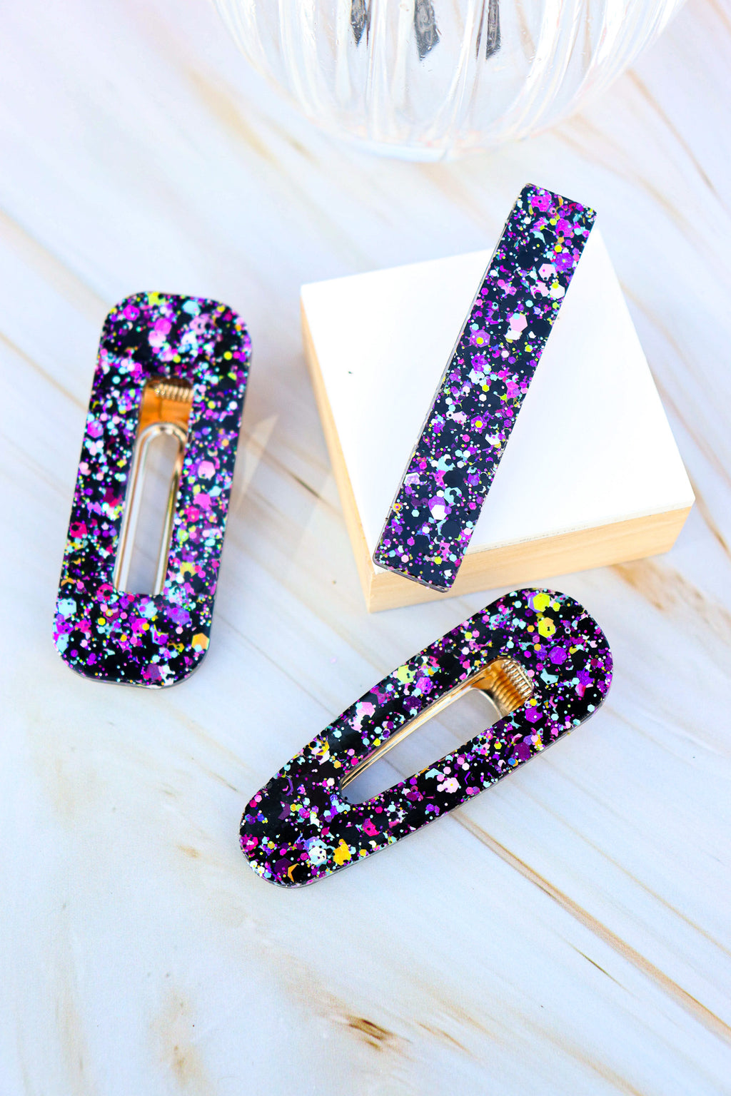 Barrette Paillettes Noir Fluo