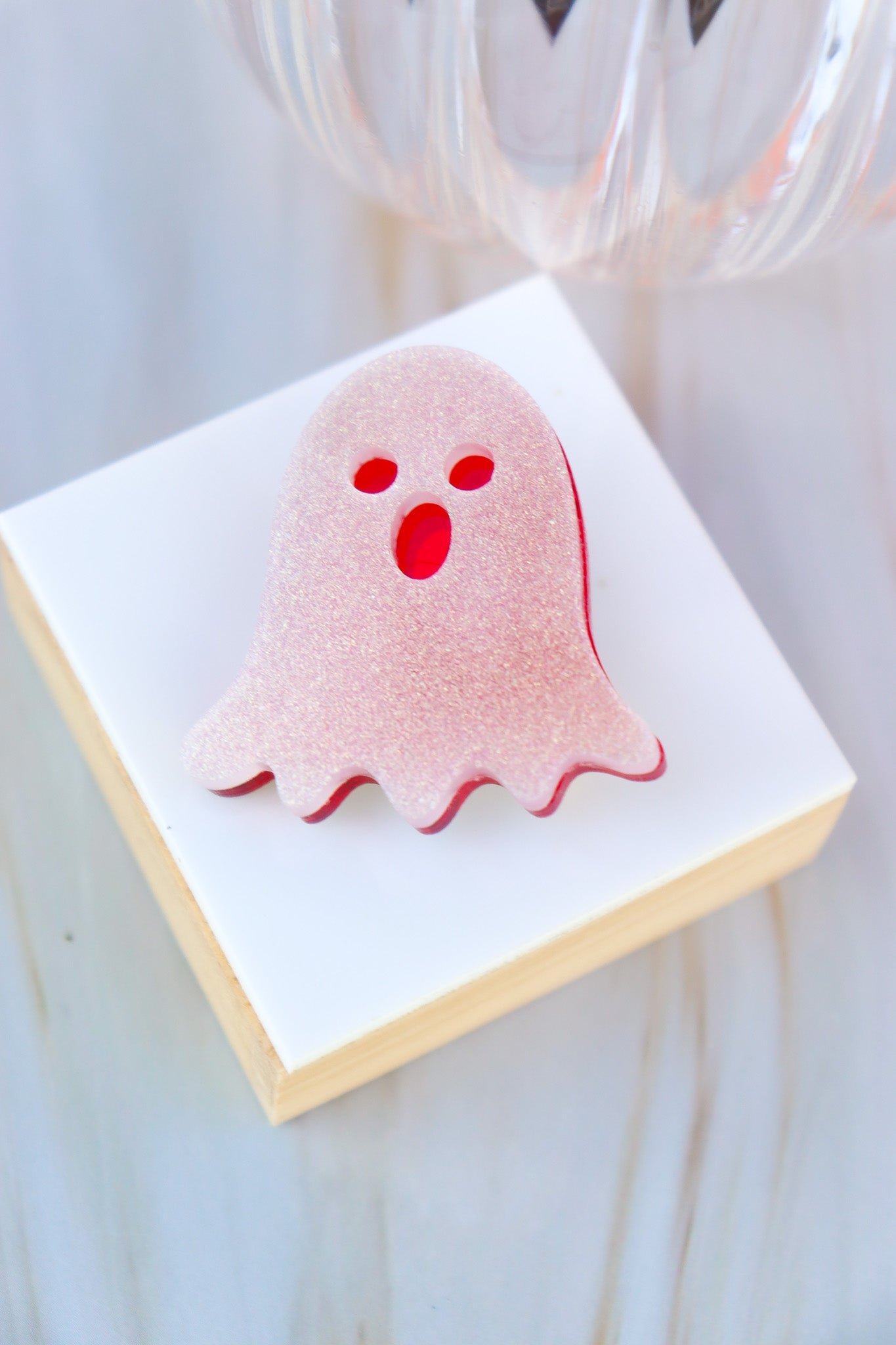 Broche Fantôme