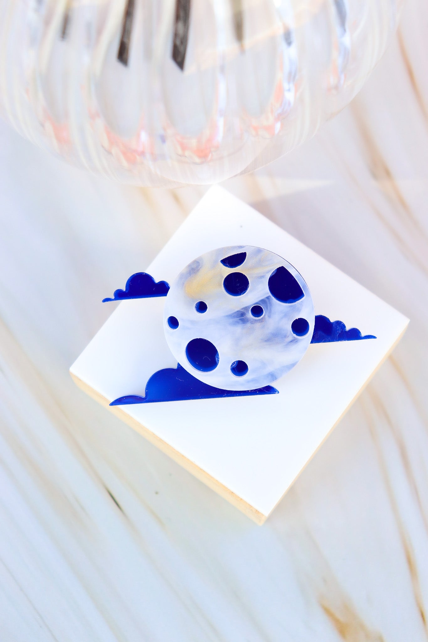 Broche Lune et nuages