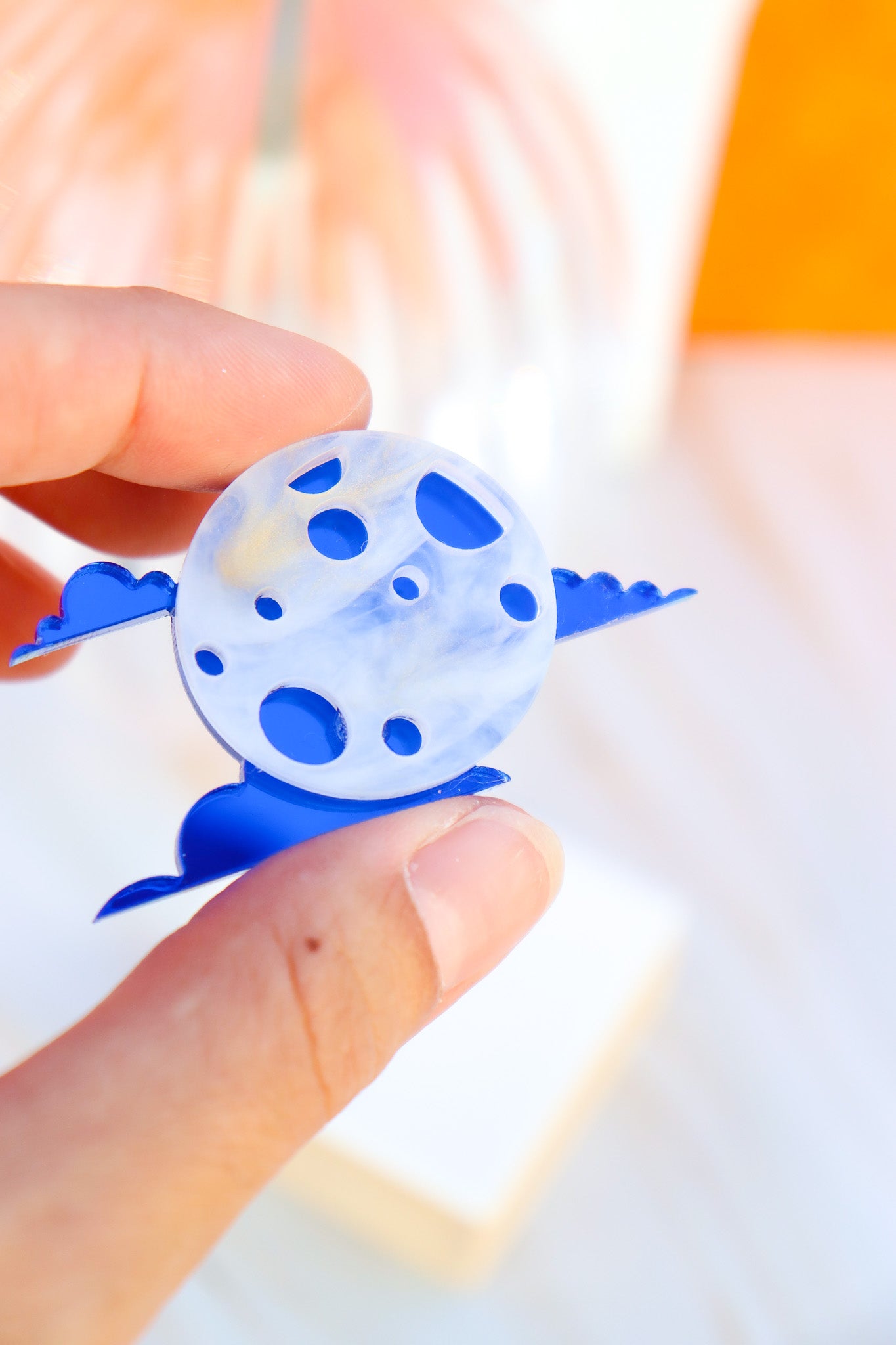 Broche Lune et nuages