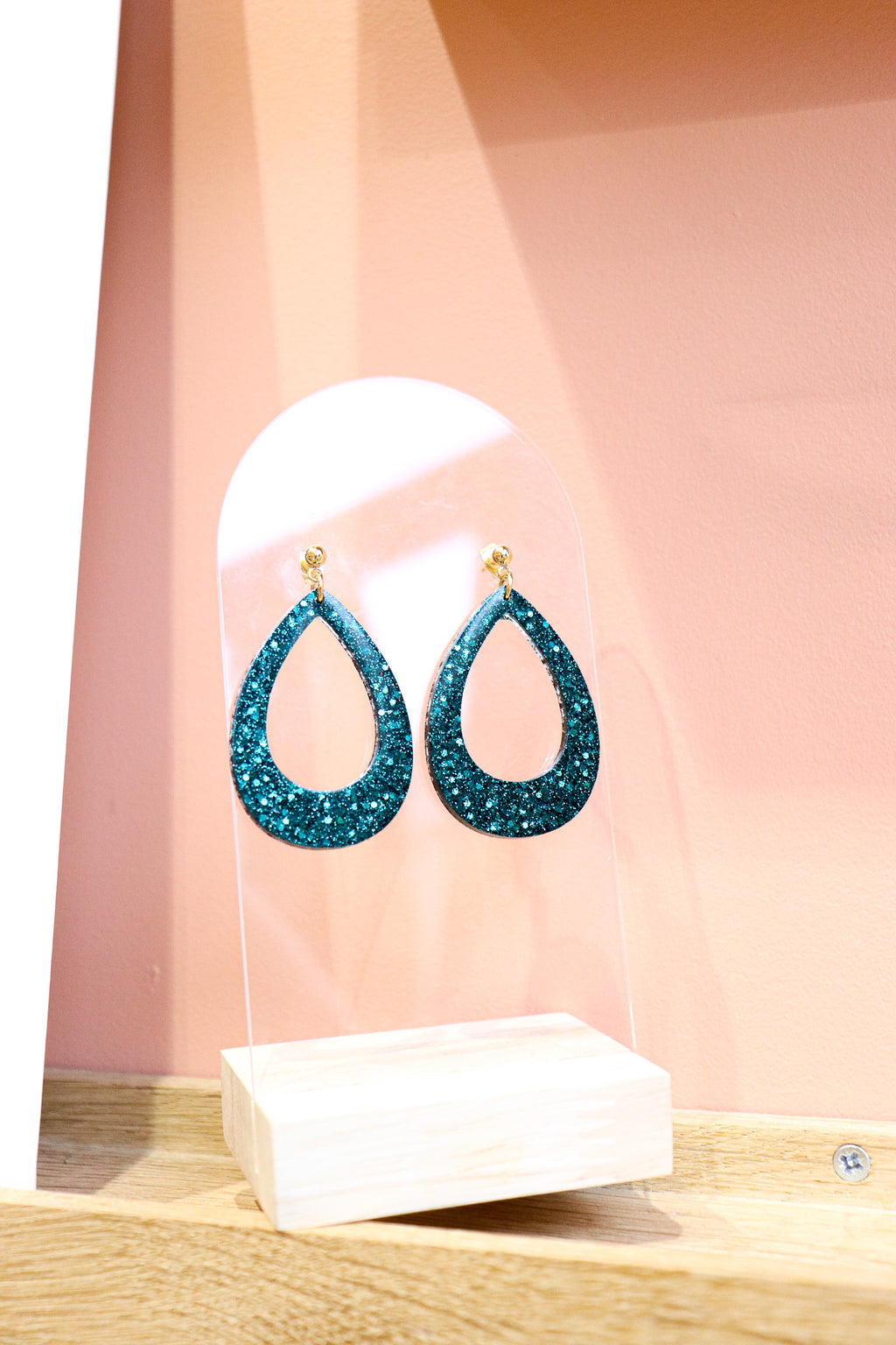 Boucles d'oreilles goutte paillettes emeraude