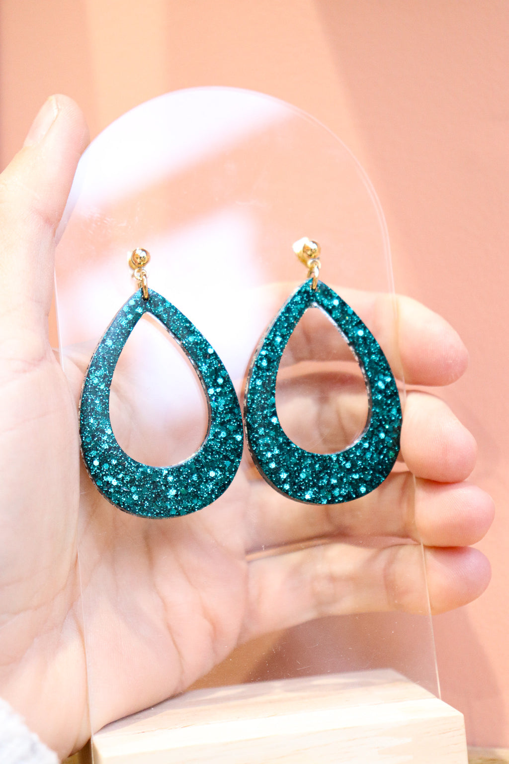Boucles d'oreilles goutte paillettes emeraude