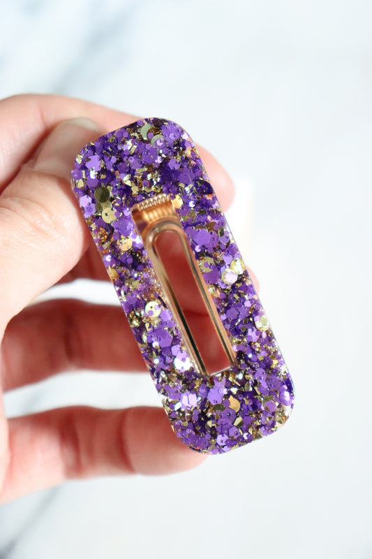 Barrette rectangle paillettes violettes et or