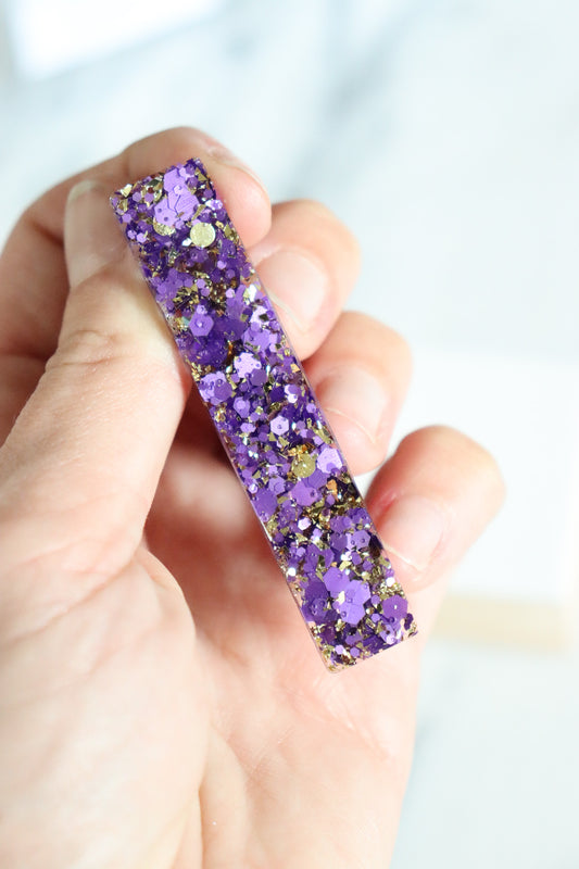 Barrette droite paillettes violettes et or