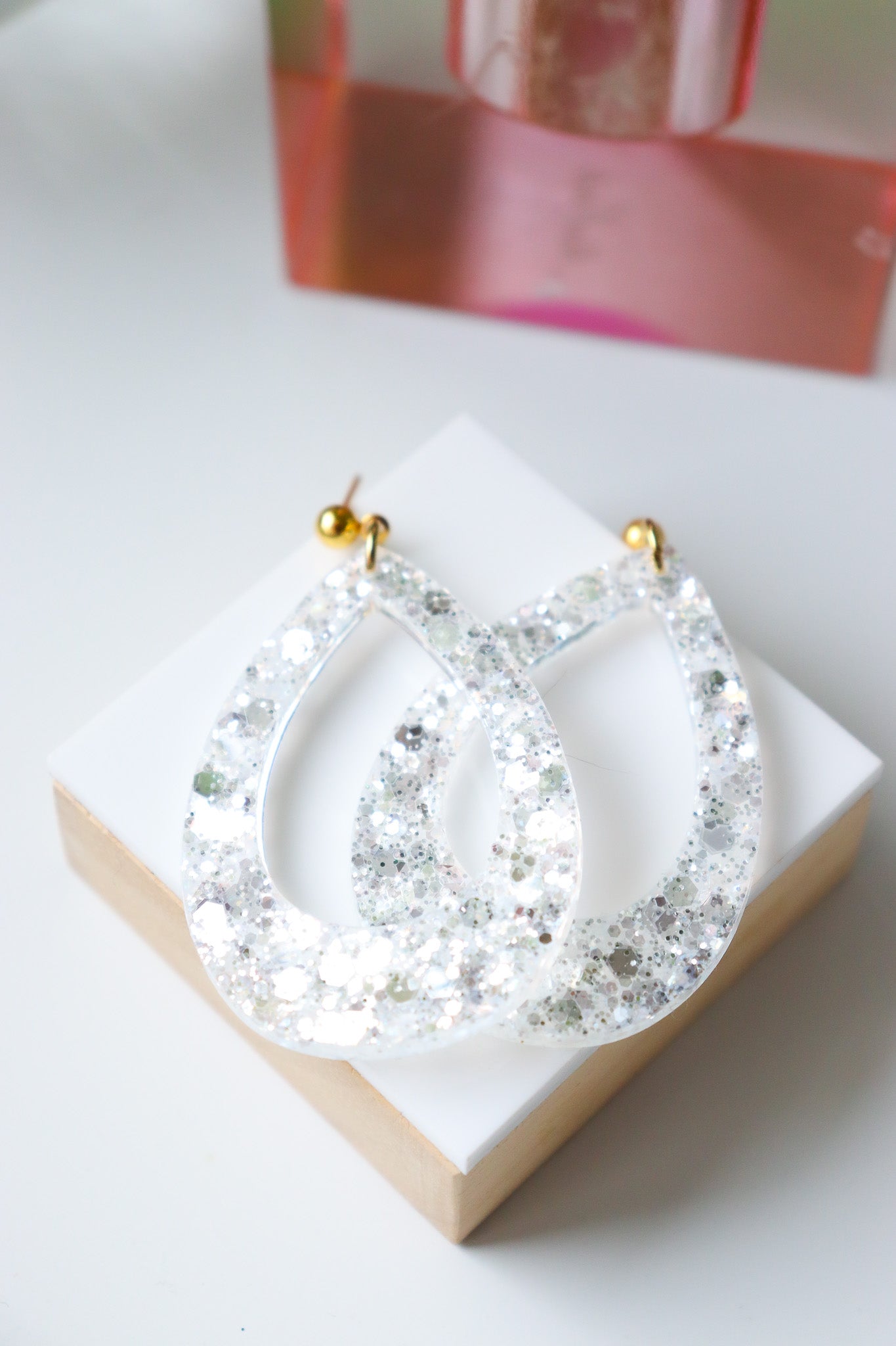 Boucles d'oreilles Gouttes paillettes Blanc Glacier