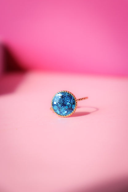 Bague ronde S paillettes bleues