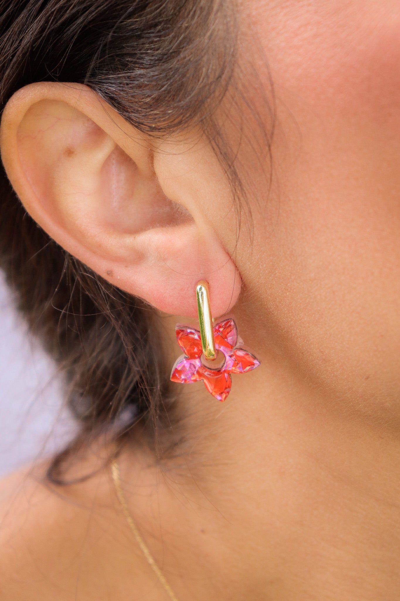 Créoles Naia Flocons rouges roses