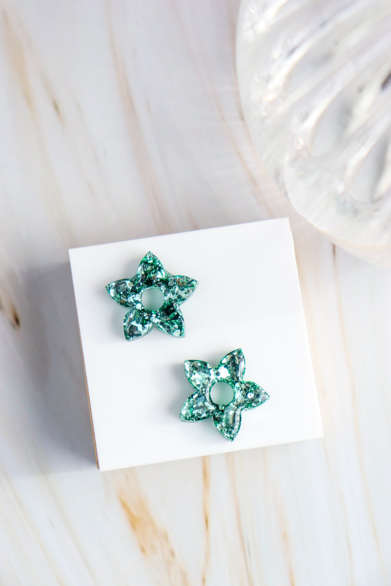 Créoles Naia Paillettes Vert Mousse Holographique