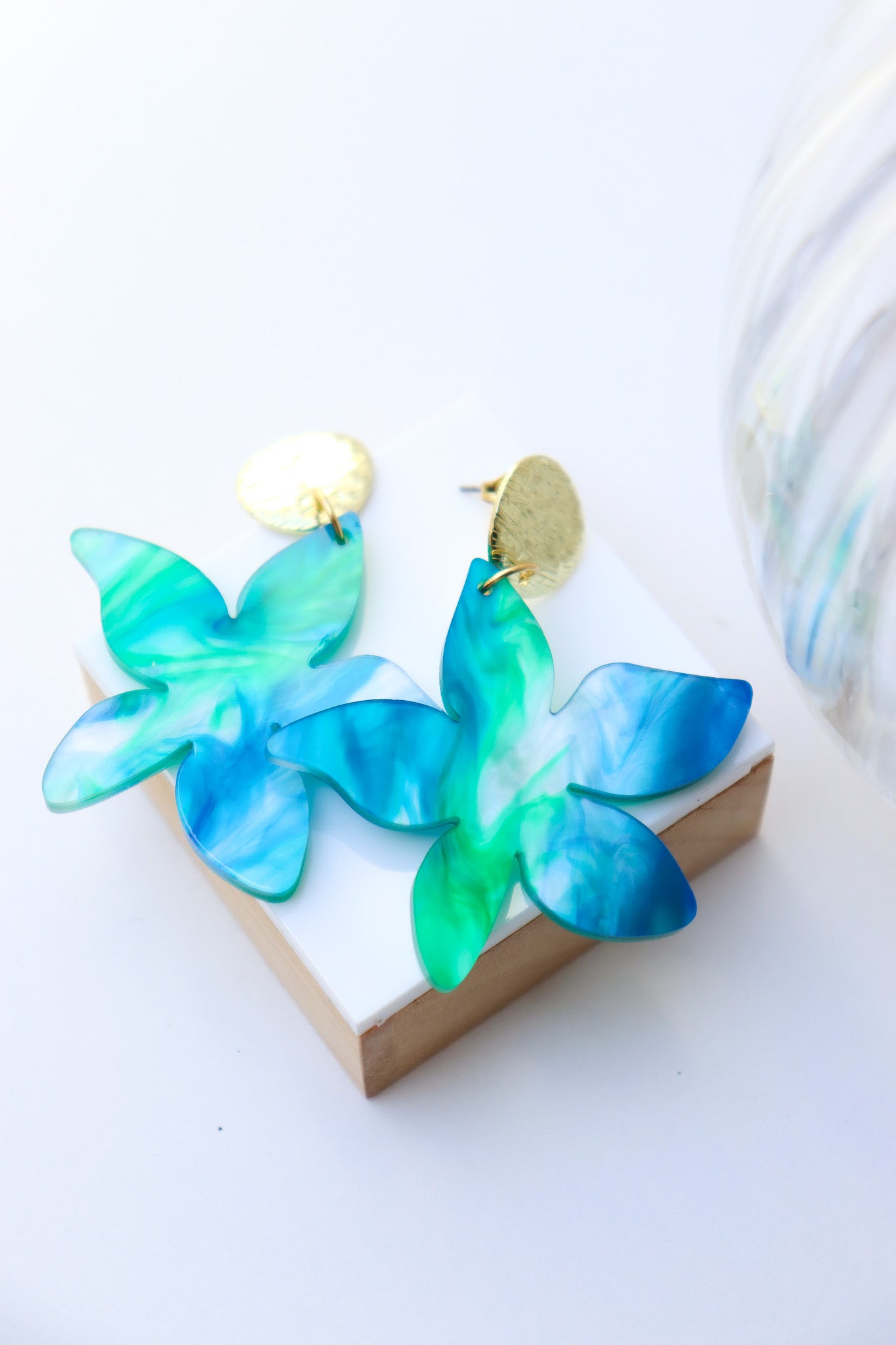 Boucles d'oreilles Tiana Nacré Bleu et Vert