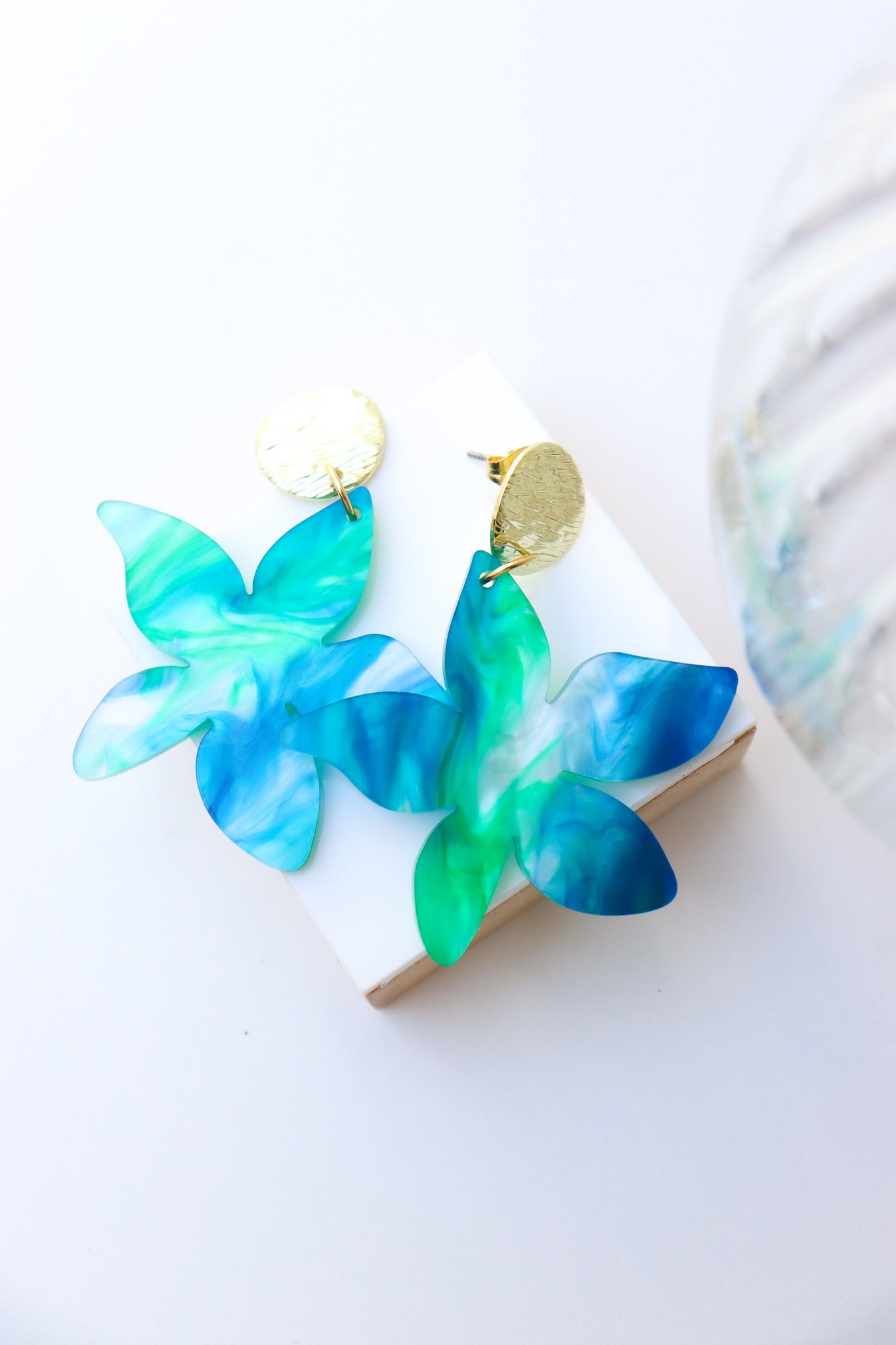 Boucles d'oreilles Tiana Nacré Bleu et Vert